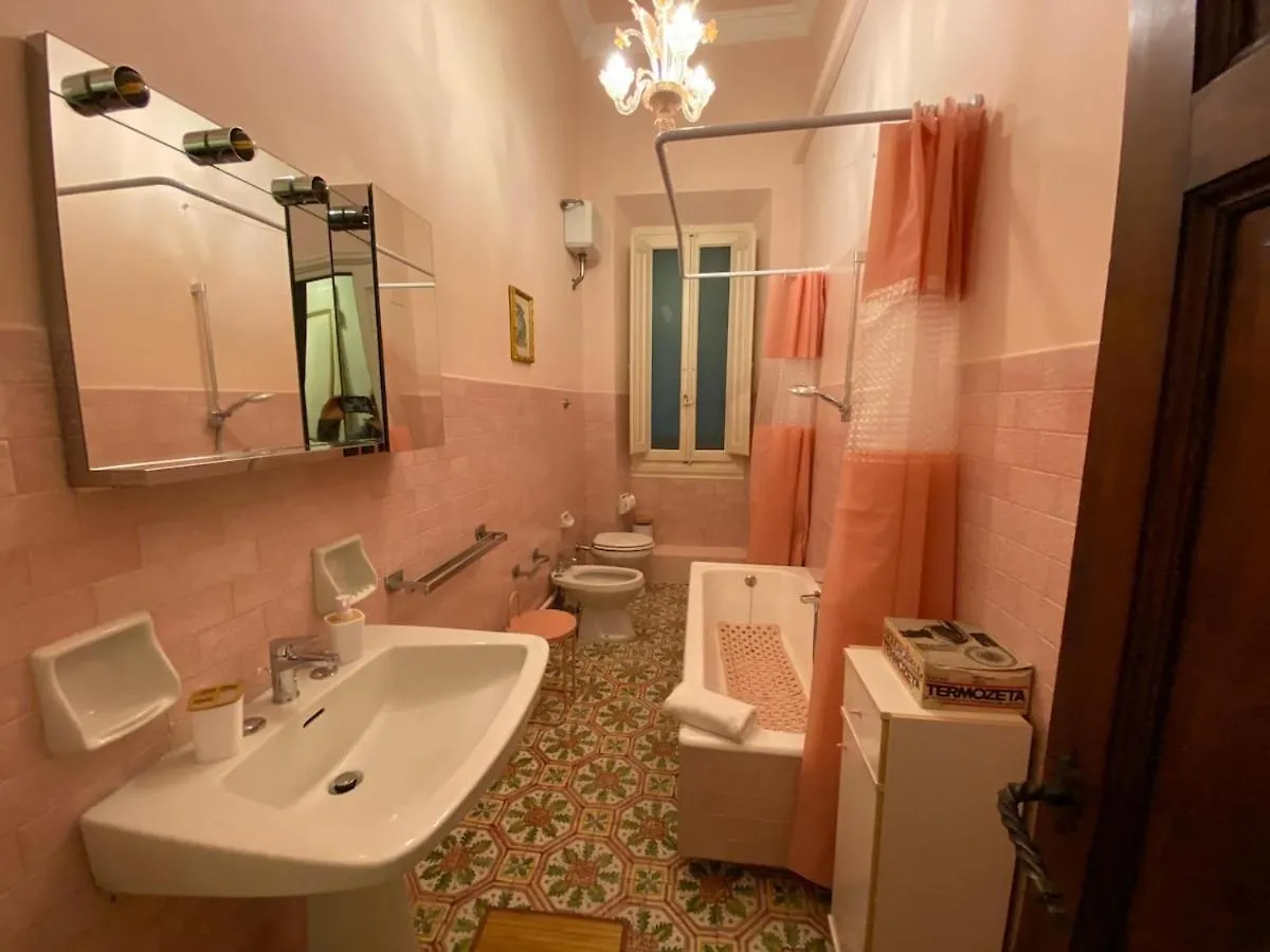 Nobility Home In The Heart Of Florence! 0*, Florence Italy